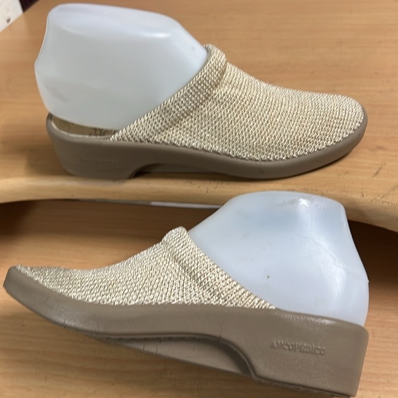 A’rcopedico Mule Slides Anatomic Footwear 6 - Picture 3 of 8